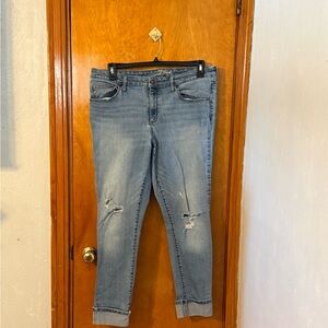 Universal Thread Light Blue Distressed Jeans Size 16/33R